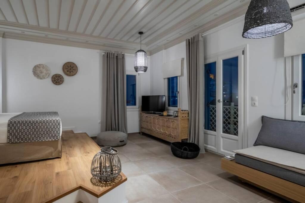 Luxury In The Heart Of Astypalaia